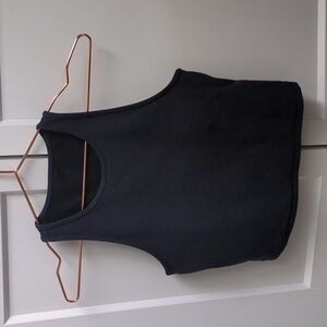 Vuori Elevation Plyo Tank